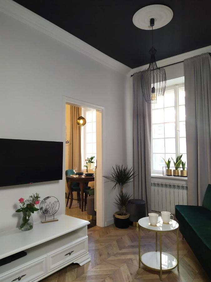 Ndm Apartament Варшава Екстер'єр фото